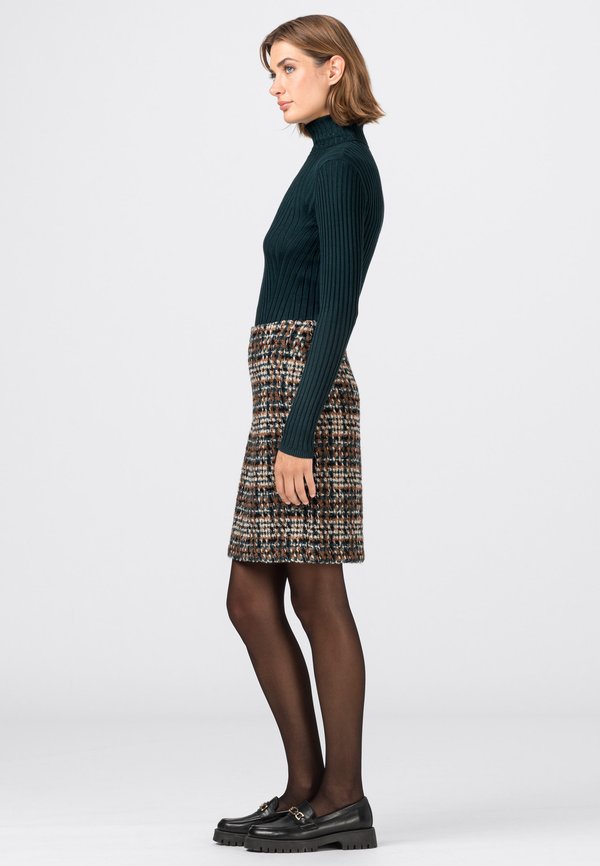 Corinnepw Skirt Dark Grey Check