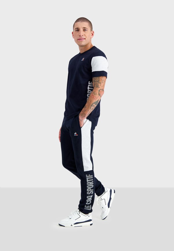LEGEA SEUL Bermuda Sportiva Uomo - Pantaloni Corti Blu, Taglia L, Traspiranti Per Calcio E Corsa