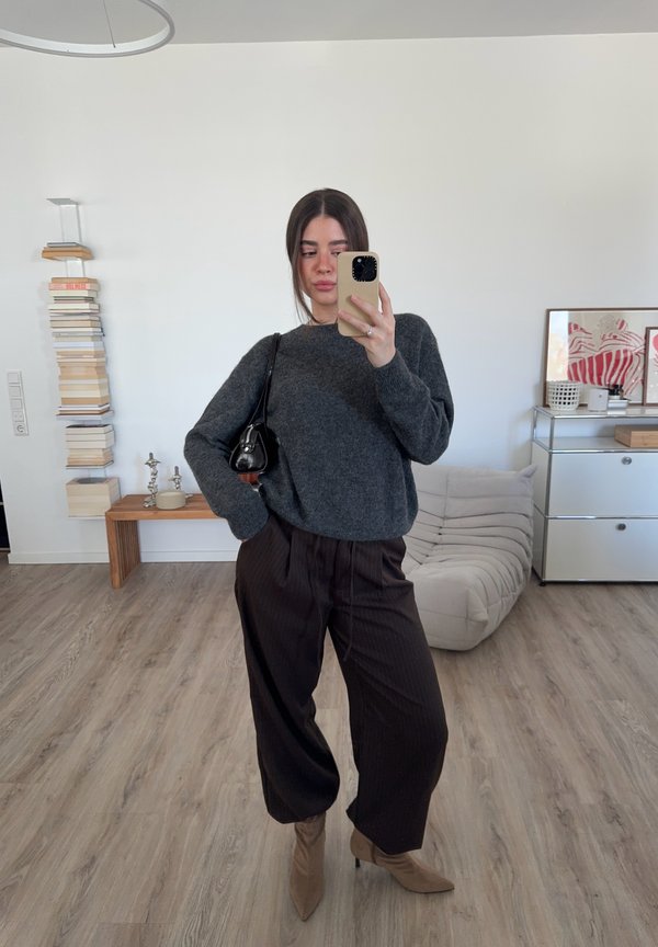 jenniferamandas