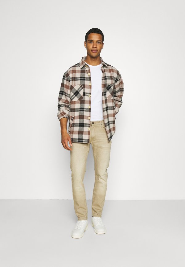 SELECTED HOMME Slhmorgan SS O-Neck Tee W Noos T-Shirt Uomo