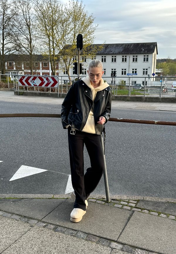 nicolinerafn