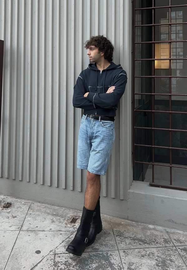 Obey Clothing BIGWIG BAGGY DENIM SHORT Shorts vaqueros light indigo Obey Clothing BIGWIG BAGGY DENIM SHORT Shorts vaqueros light indigo