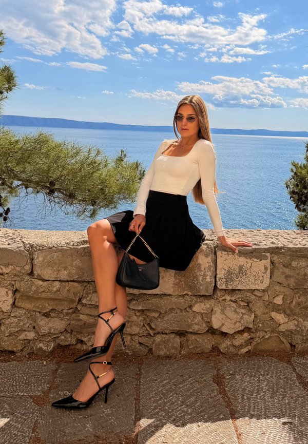 klara.andrijasevic