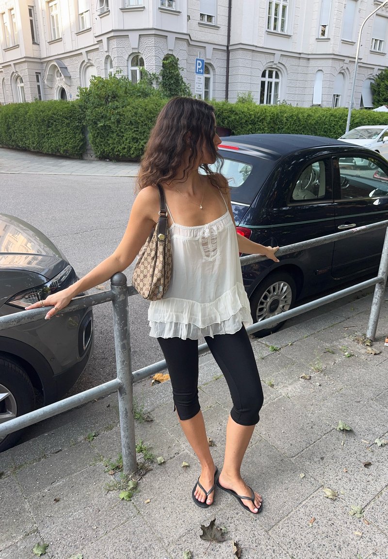 elhanasaboticx