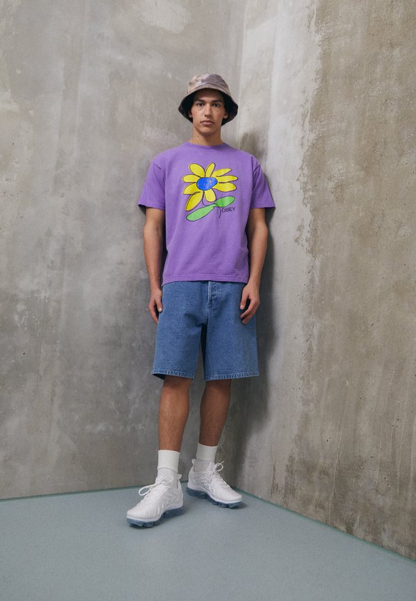 Obey Clothing BIGWIG BAGGY DENIM SHORT Shorts vaqueros light indigo Obey Clothing BIGWIG BAGGY DENIM SHORT Shorts vaqueros light indigo