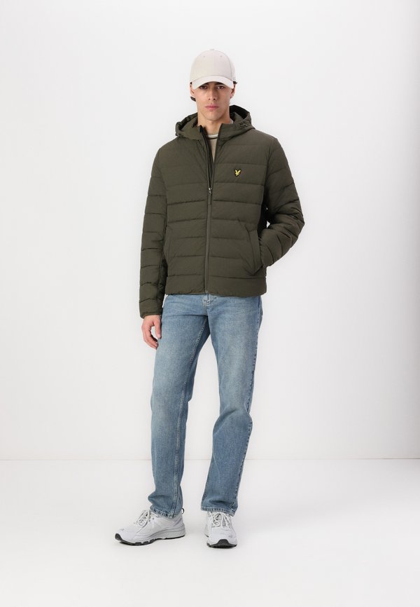 Giacca Con Cappuccio Lyle & Scott Uomo – Zip Passante Nera – Leggera Con Logo - Foto 2