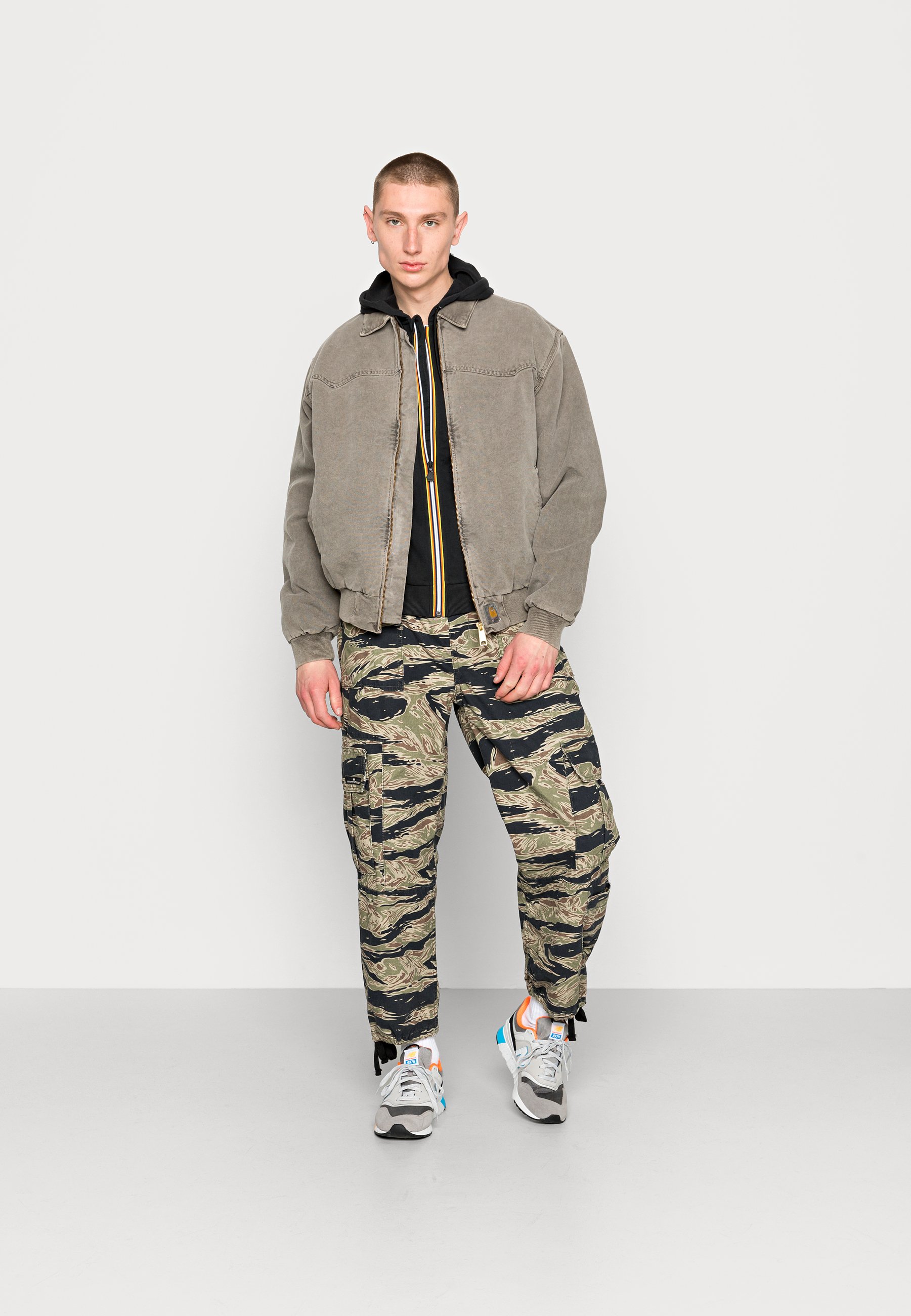 Carhartt WIP PANT - Pantaloni cargo - desert/marrone chiaro - Zalando.it