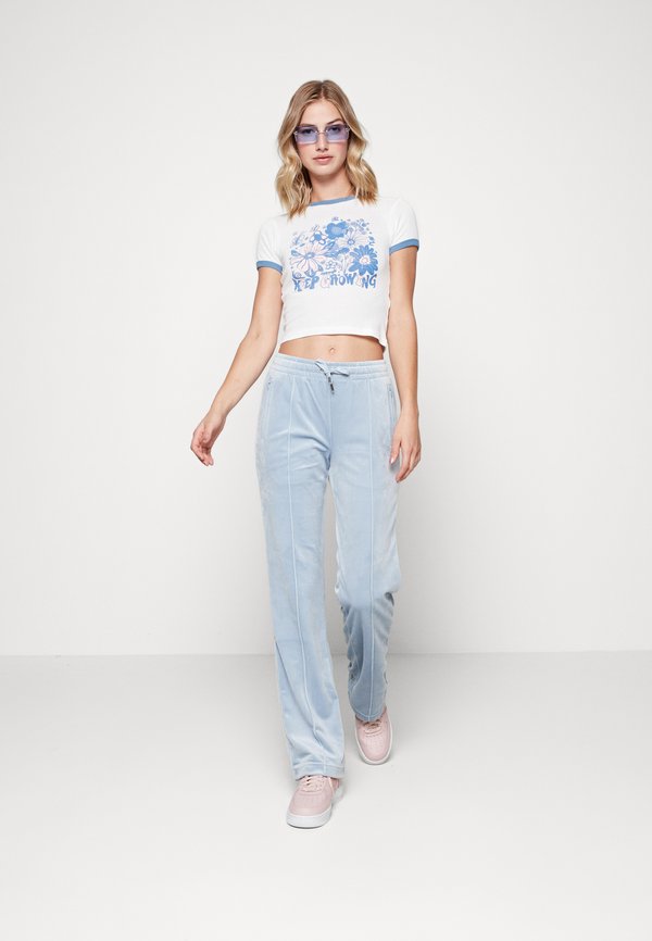 BDG Urban Outfitters HEART BABY TEE TShirt print white/weiß