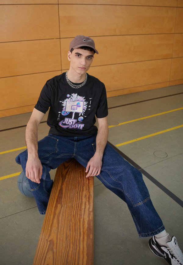 Nike Performance PRECISION 6 Basketball shoes black/white/black Zalando.co.uk