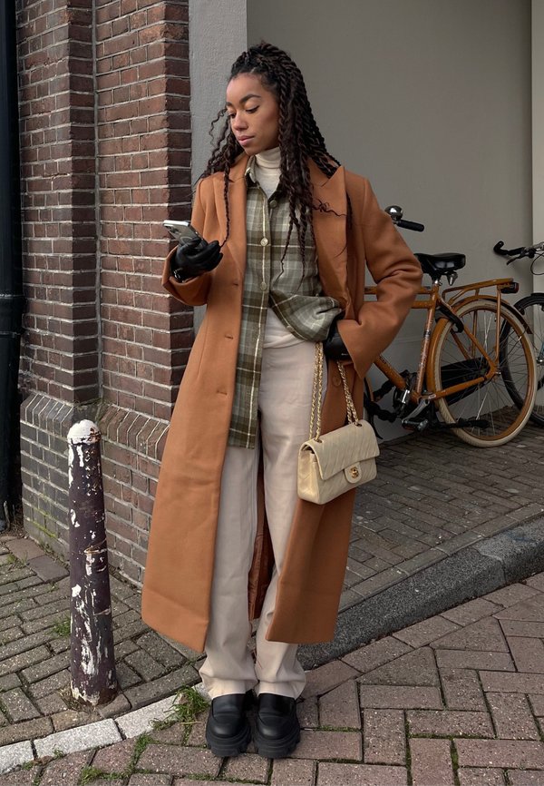 amaka.hamelijnck
