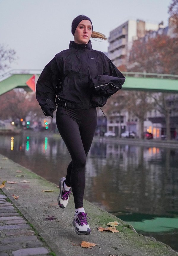 Nike Performance WOMENS ESSENTIAL RUNNING HEADBAND AND GLOVE SET