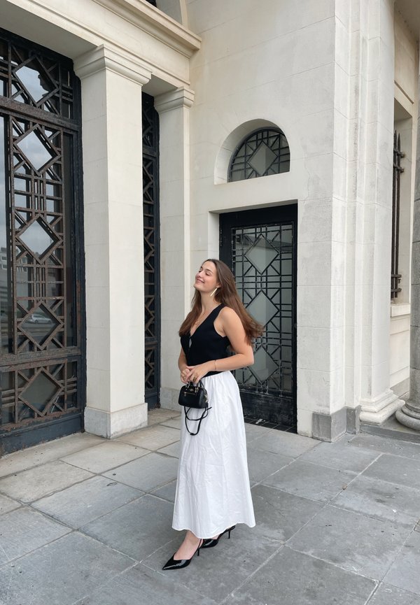 amy_bussens