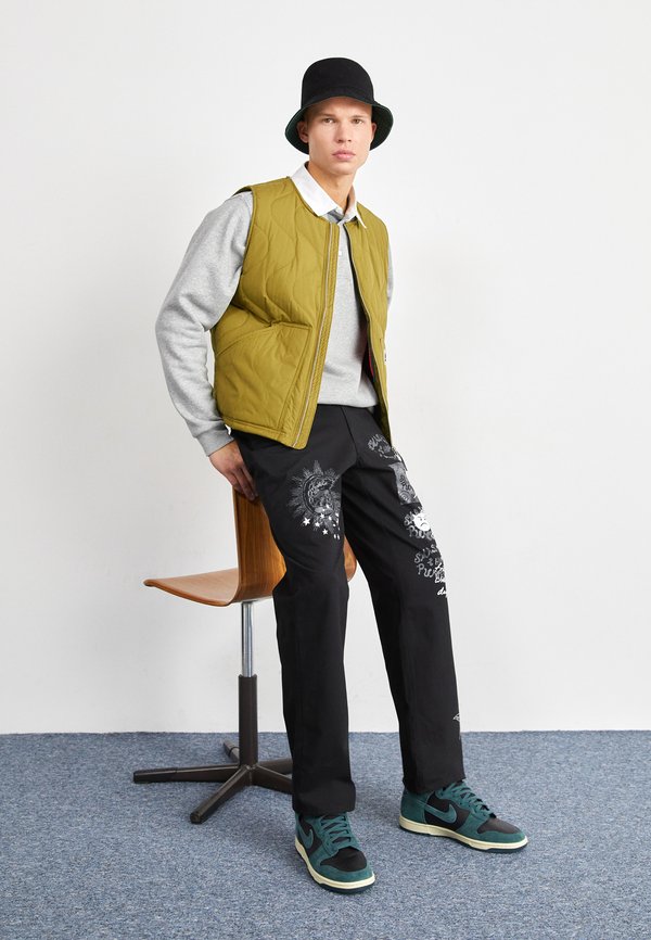 Carhartt WIP HESTON BUCKET HAT UNISEX Sombrero black/discovery green/negro Zalando.es