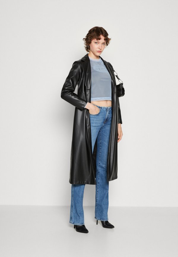 Levi's® BABY TEE Langarmshirt mauve chalk/rosa Zalando.de