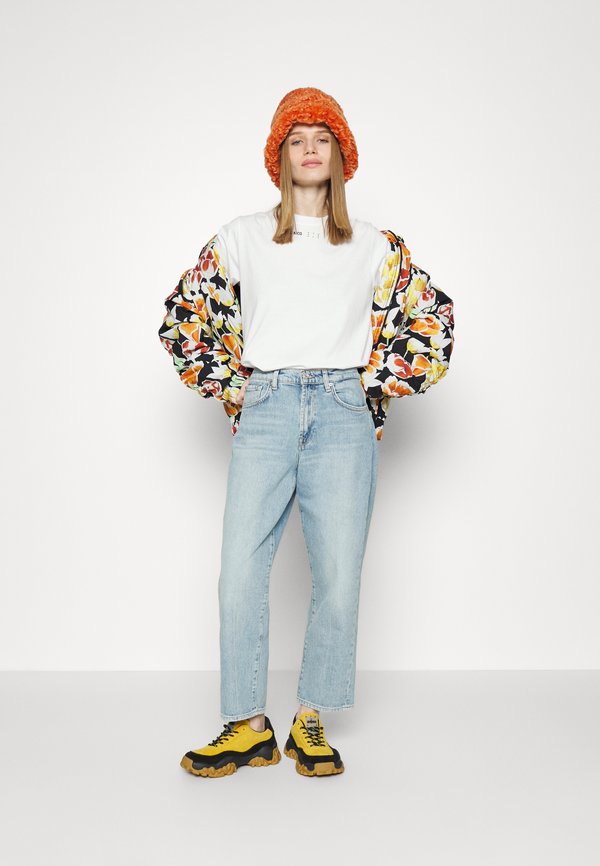 McQ Alexander McQueen Print Tshirt optic white/white Zalando.co.uk