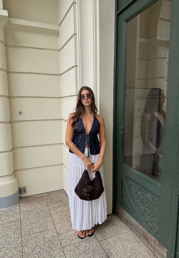 tara.emma