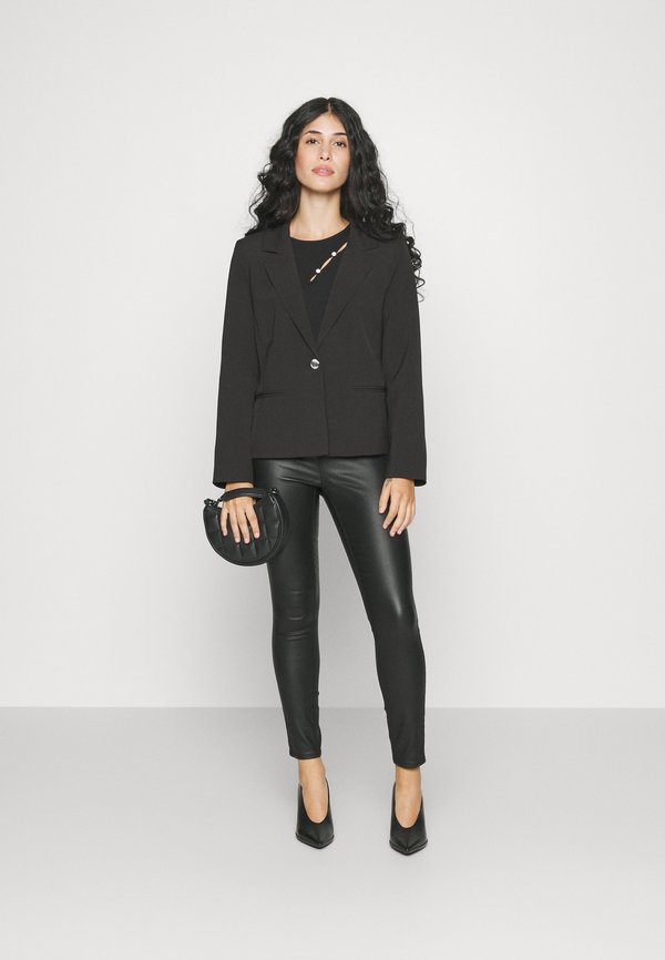 stradivarius escarpins