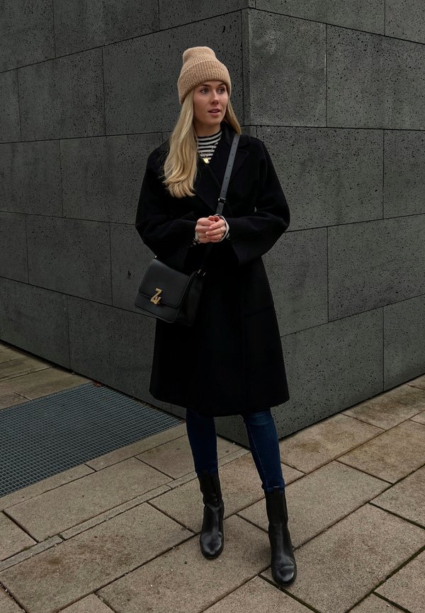 bitsandbobsbyeva
