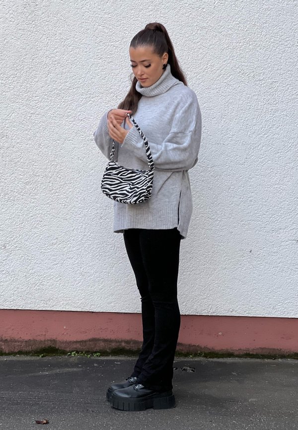 melismakrac