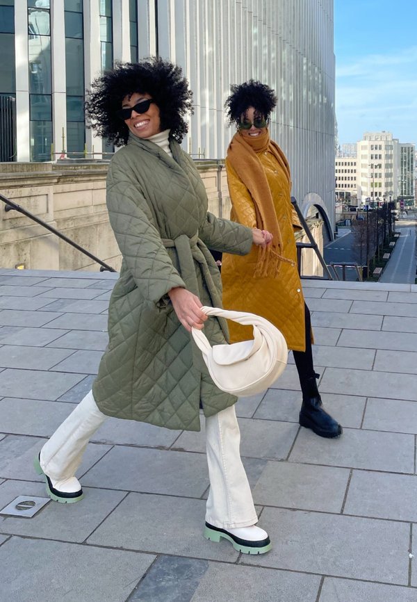 Jessica & Magali De Backer