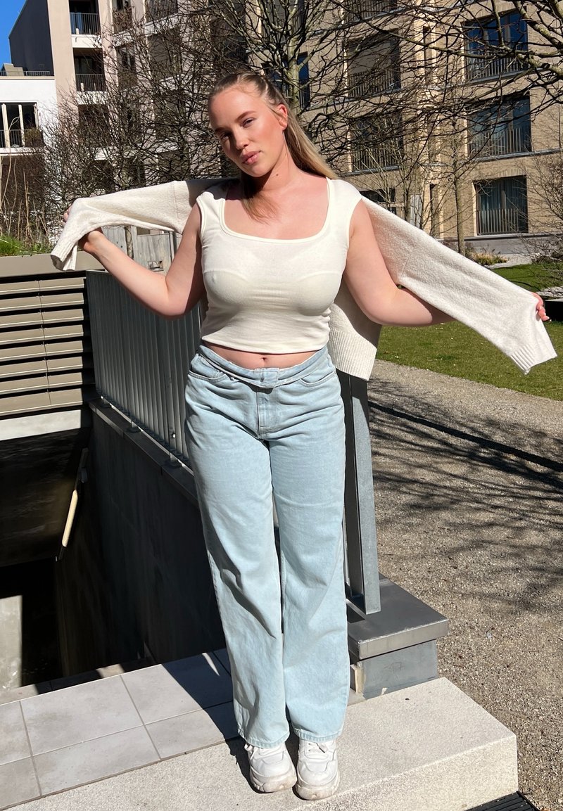 helenfiona_