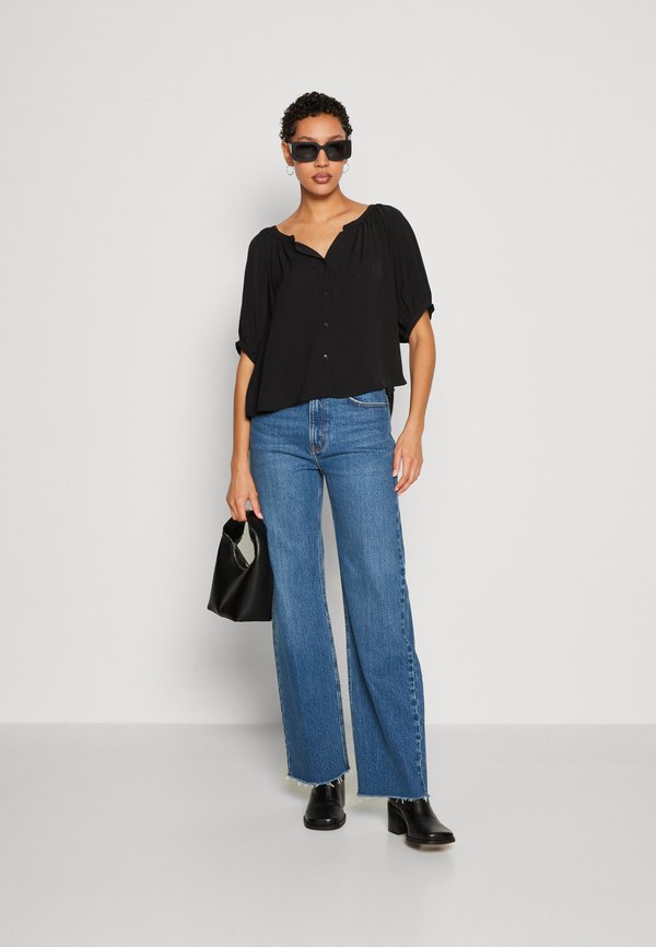 zign platform ankle boots