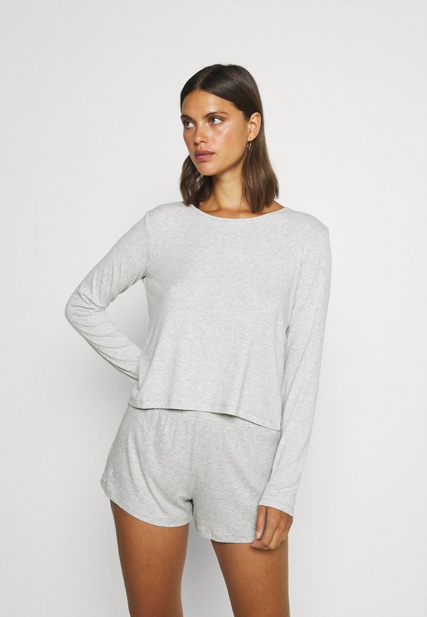 CALIDA Night Lovers Ensemble de Pyjama avec Poignets