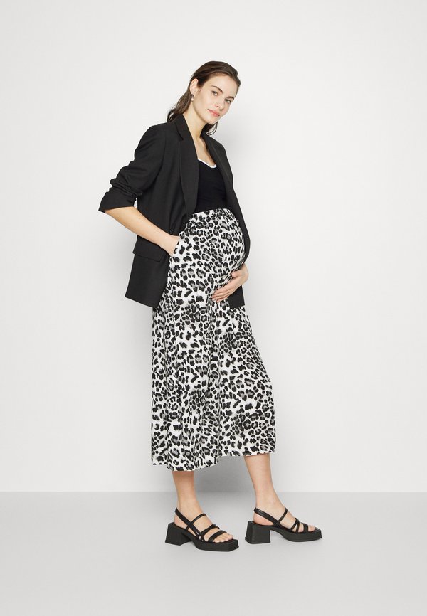 Vero Moda Maternity VMMEASY SKIRT Maxirock snow white/weiß Zalando.de