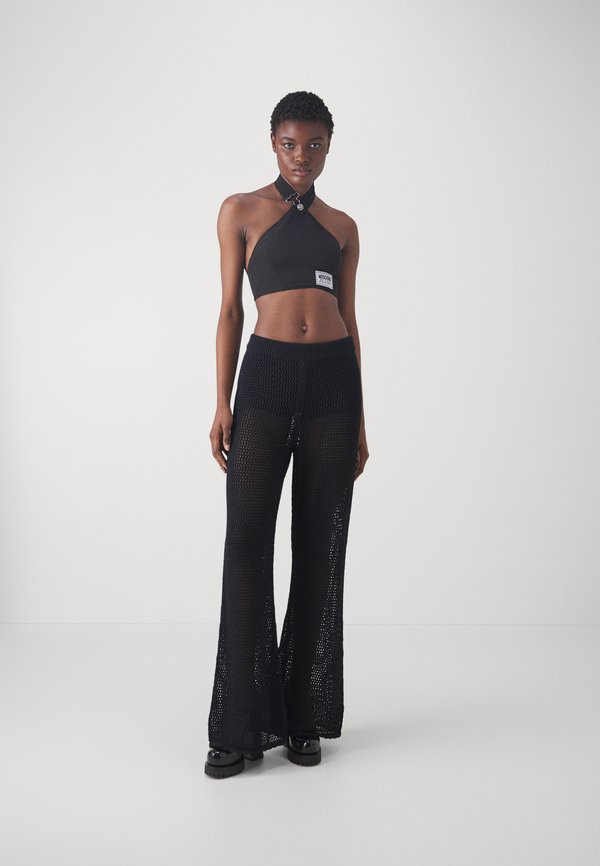 Urban Classics FLARED CROCHET - Pantaloni - black/nero