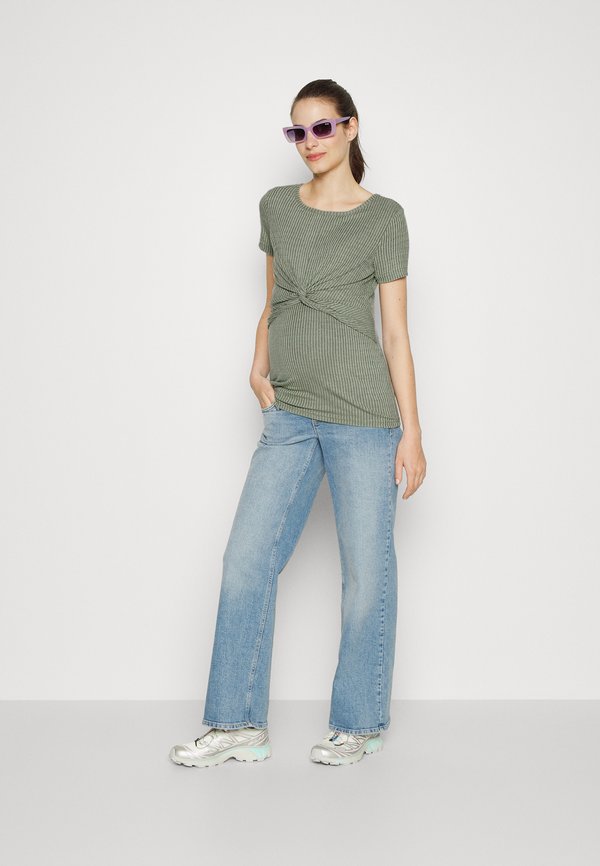 ONLY MATERNITY OLMJUICY Jean boyfriend medium blue denim/denim bleu