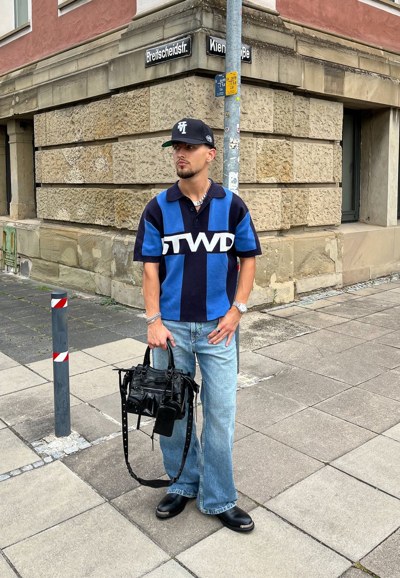 dominik_messenger