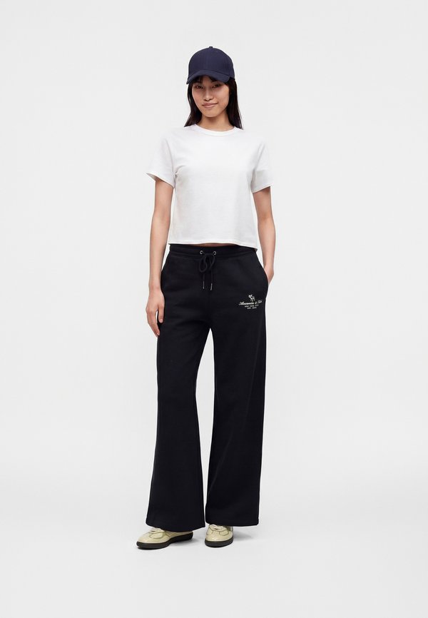 Vero Moda VMSARA METTE SS TOP BOX JRS NOOS - T-shirt med print - snow ...