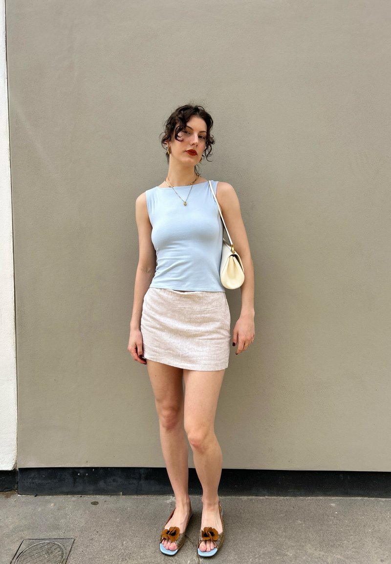 angelinalaake