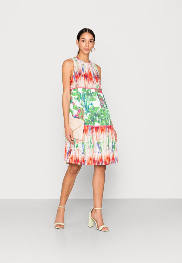 Mascara Pochette goldcoloured/dorato Zalando.it