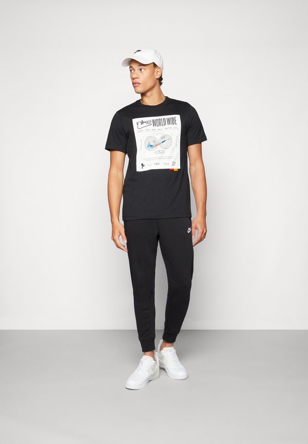 zalando nike tracksuit