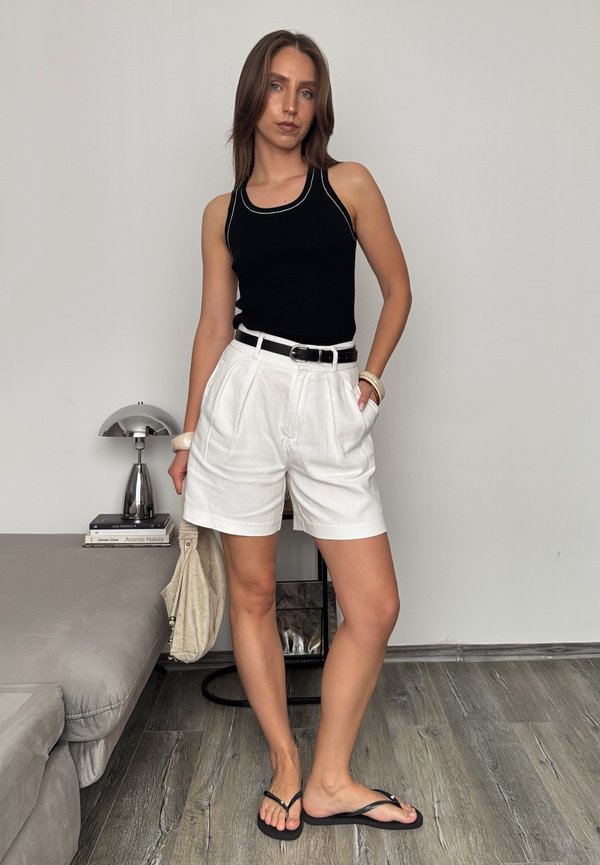 dianaapricope