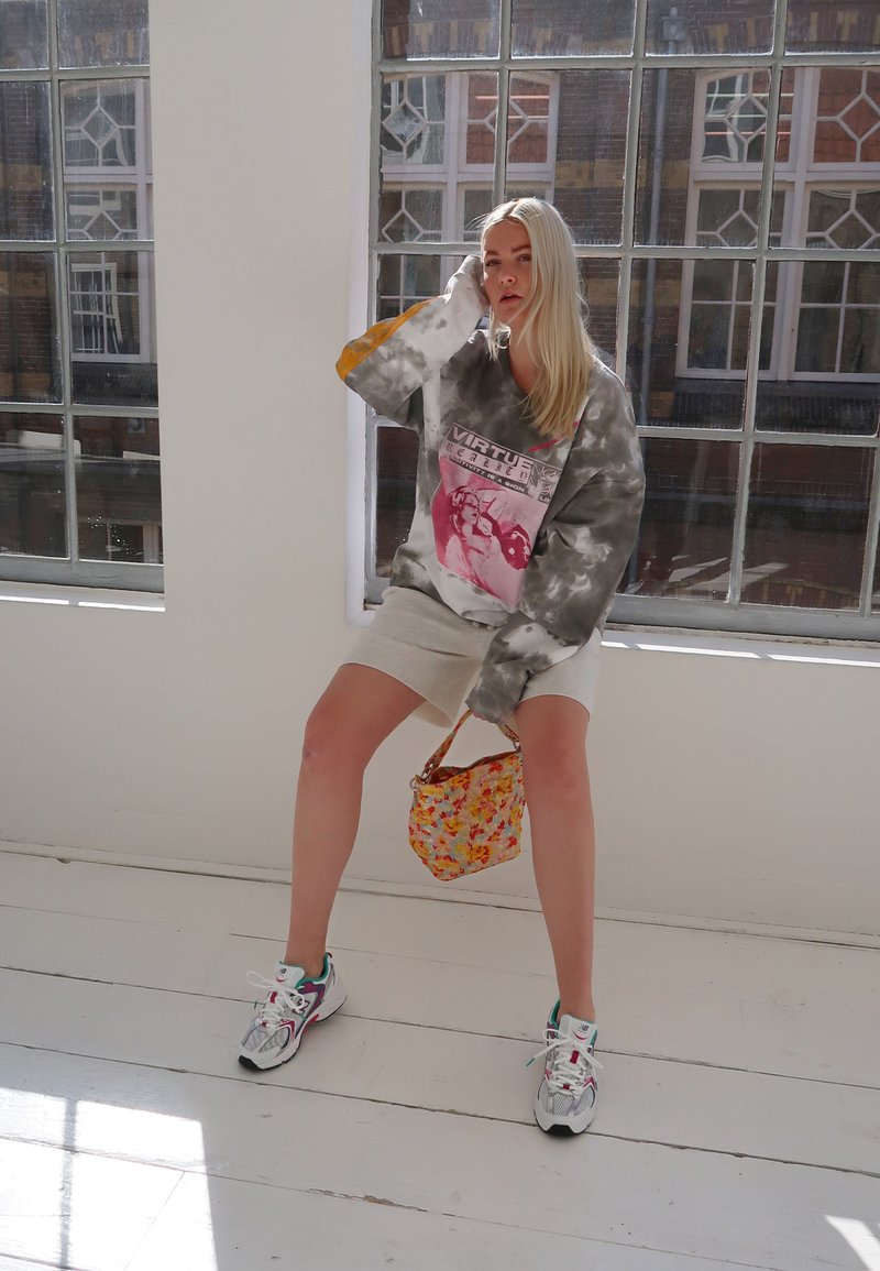 girlonkicks