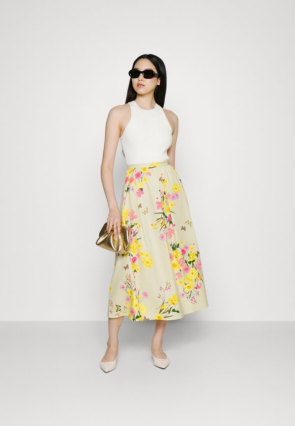 Alexander McQueen AM0404S Sunglasses black/grey/black Zalando.co.uk