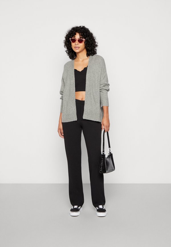 Vans UA OLD SKOOL PLATFORM Trainers black Zalando.co.uk