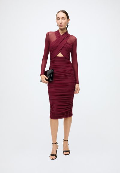 Bardot LIYANA RUCHED MESH DRESS - Cocktail dress / Party dress - berry -  Zalando.co.uk