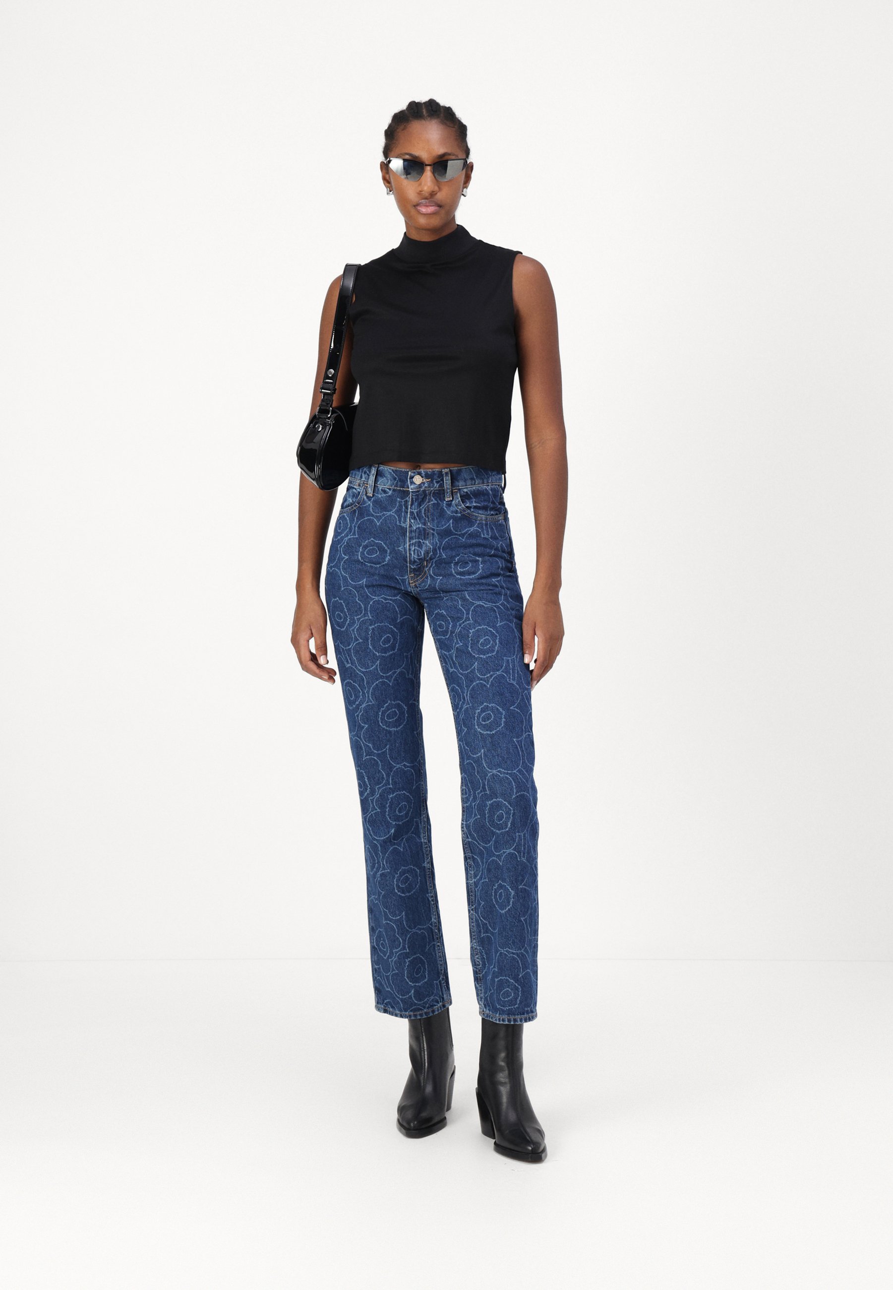 【marimekko】ジーンズ Relaxed Fit unikko フレアデニム Marimekko Relaxed fit jeans - unikko denim/blue denim