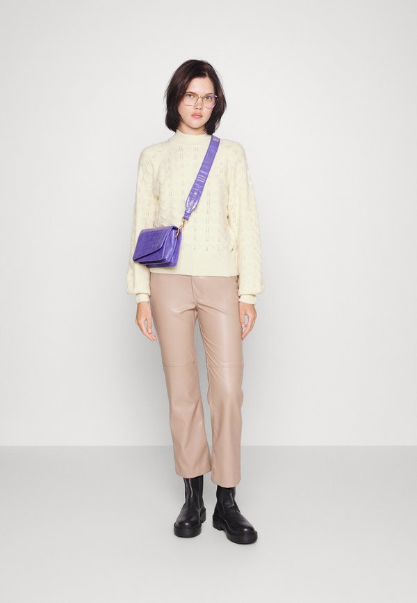 zign platform ankle boots