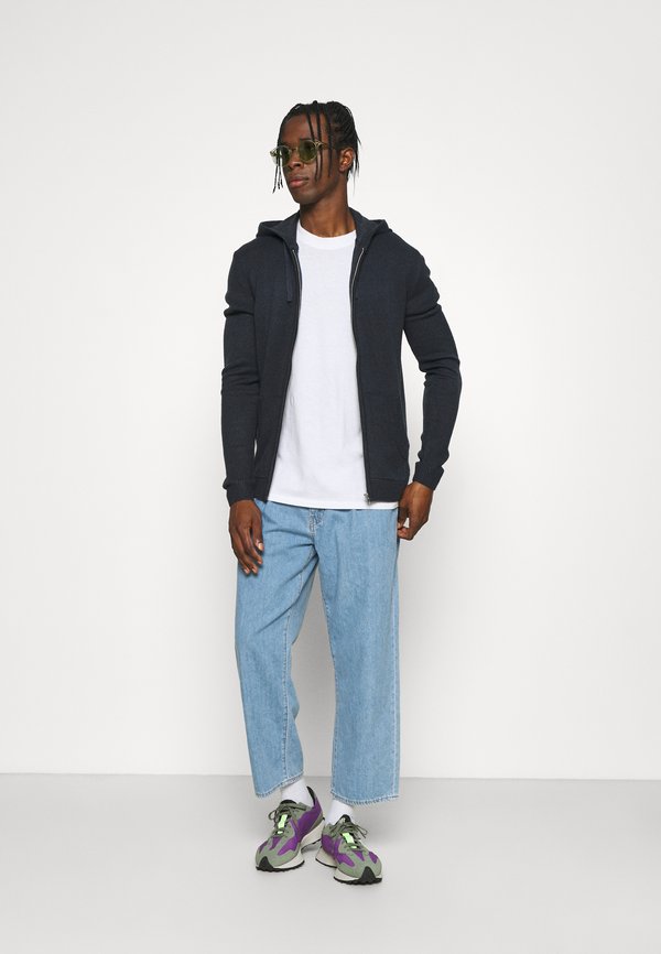 Casio COLLECTION RETRO - Zegarek cyfrowy - goldfarben/z??oty - Zalando.pl