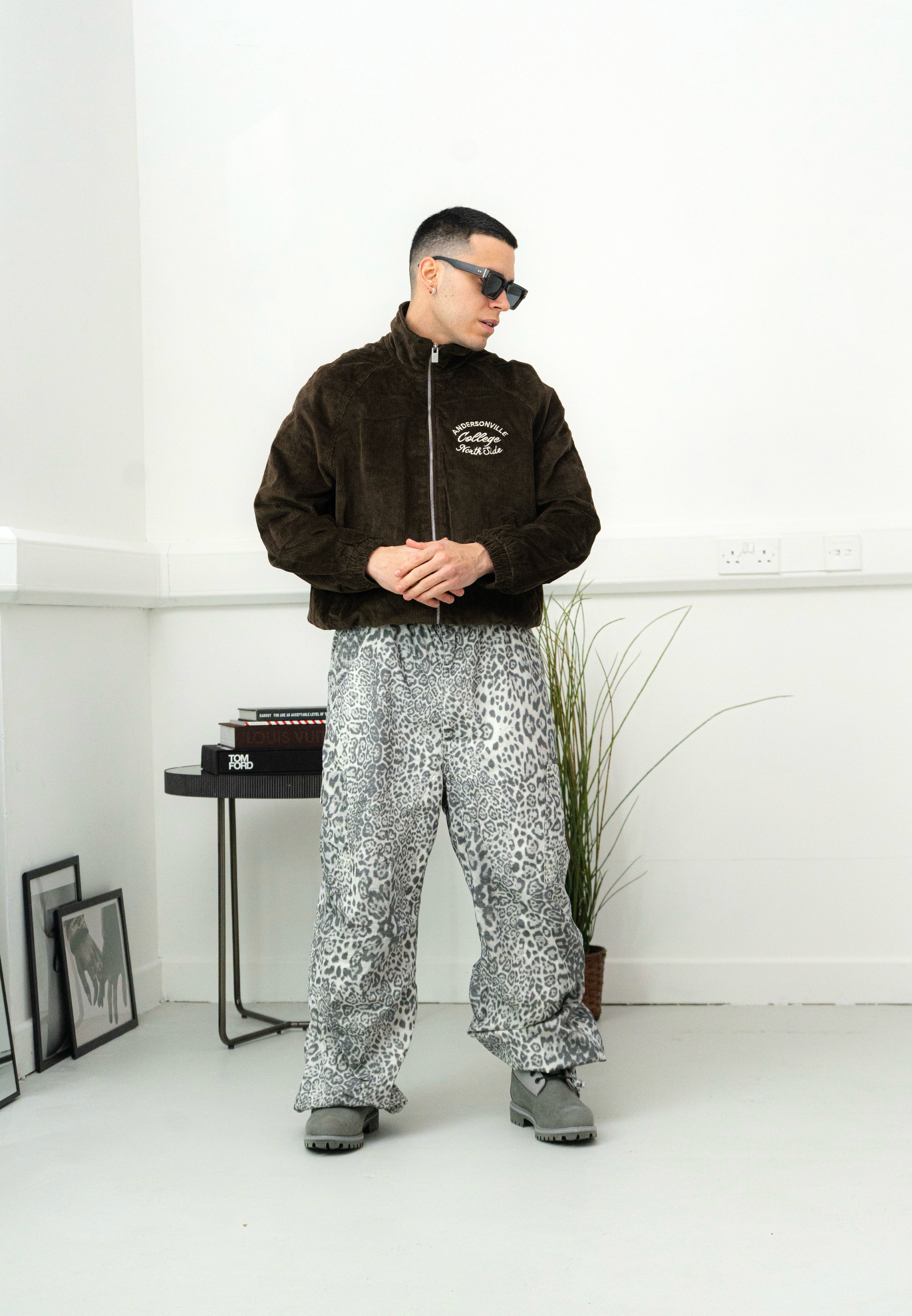 Jaded London SNOW LEOPARD PARACHUTE PANTS UNISEX - Cargo