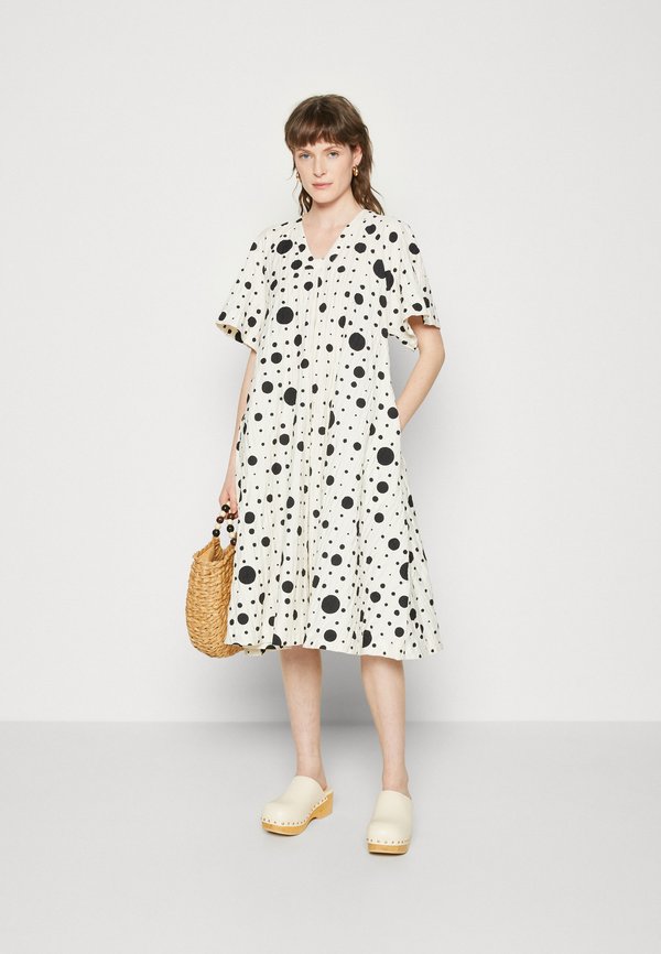 Mango SAGARO Käsilaukku marron moyen/ruskea Zalando.fi