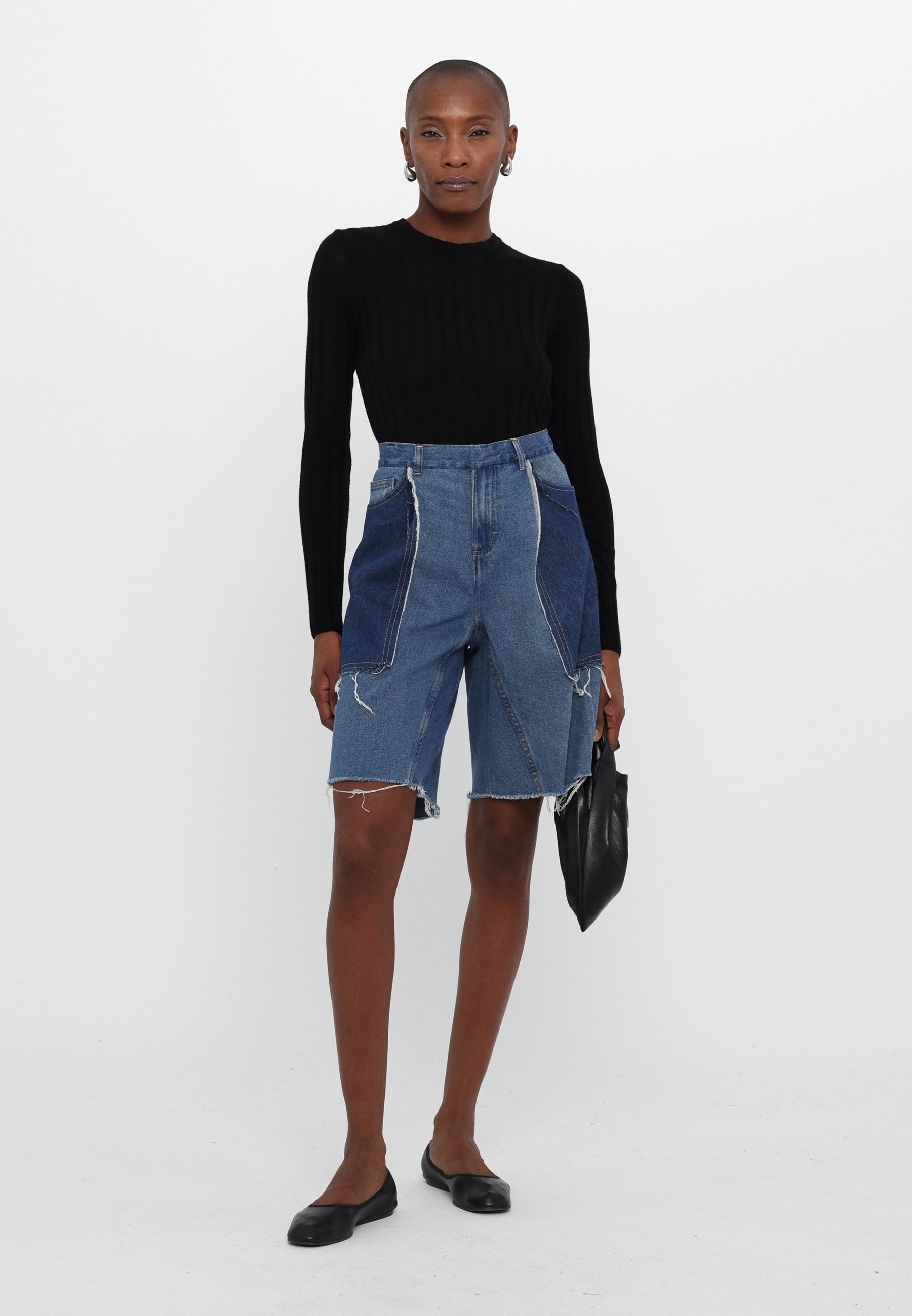 【SCENERITY】Trin Bermuda Denim Pants Denim Bermuda Shorts with Breaks | Alcott | Women's Skirts