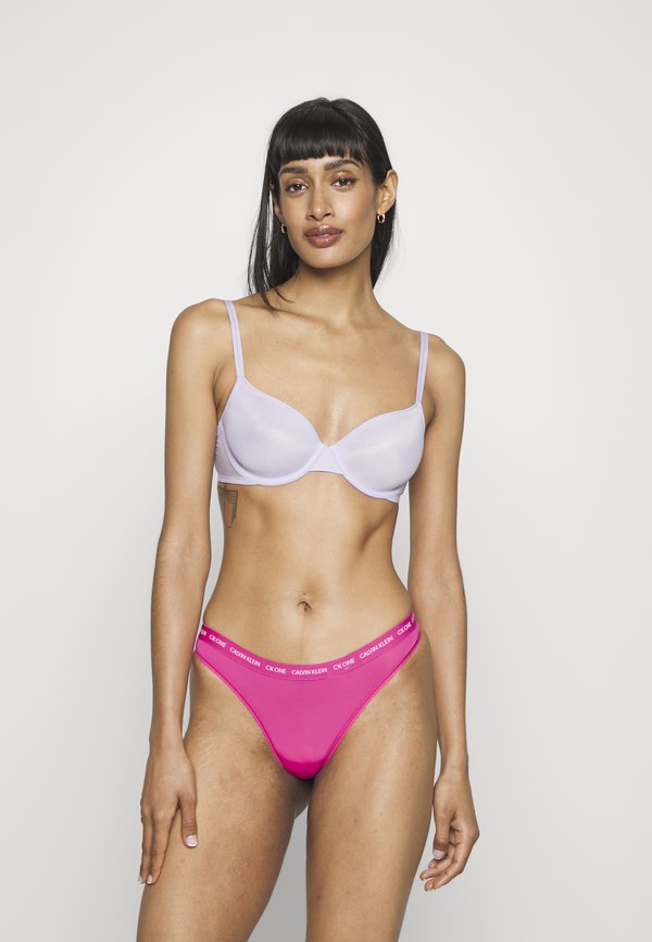 Esprit SHINY BLOCK_THE TIMELESS FIT SEXY PADDED à