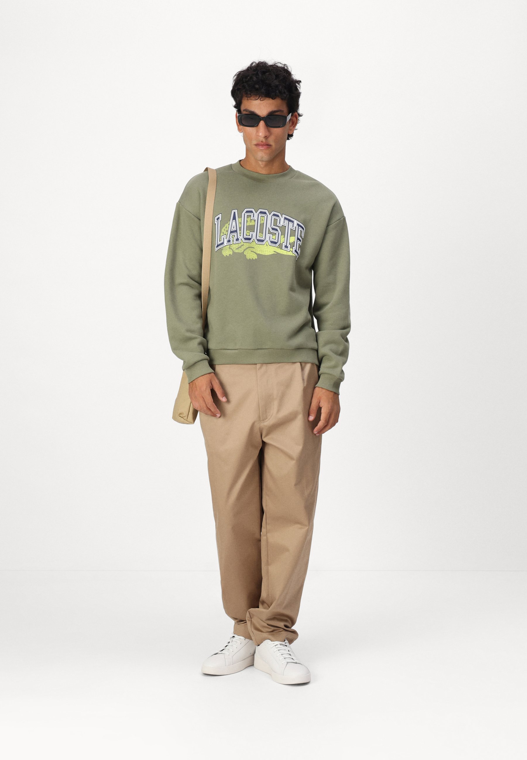 Timberland NEW BOX FIT BADGE CREW NECK - Sweatshirt - black