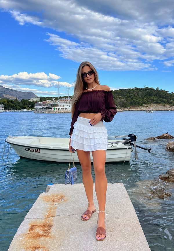 klara.andrijasevic