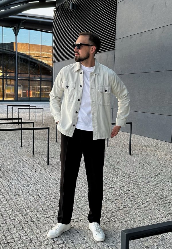 konradless
